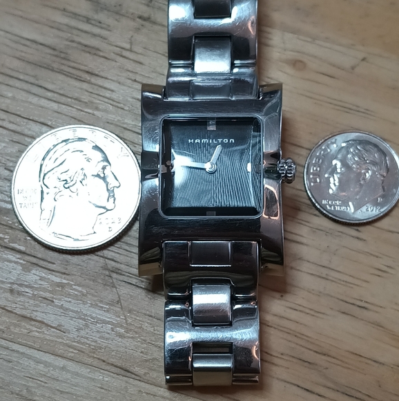 X Hamilton Ladies Quartz watch Textured black dial Curved Cut Crystal Silver . - Picture 7 of 13